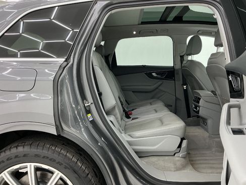 Used 2019 Audi Q7 3.0T Premium Plus AWD/4WD image 21