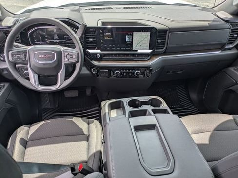 Certified 2025 GMC Sierra 1500 Elevation AWD/4WD image 17
