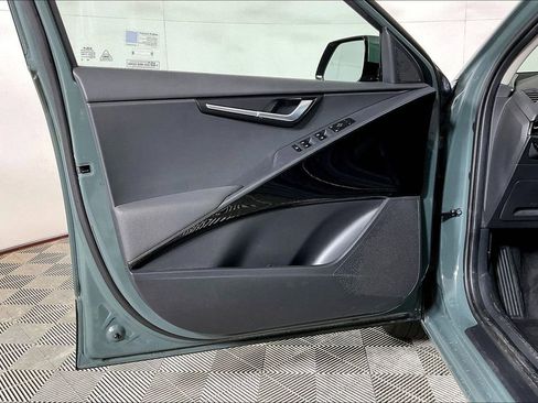 Used 2023 Kia Niro Wind FWD image 22
