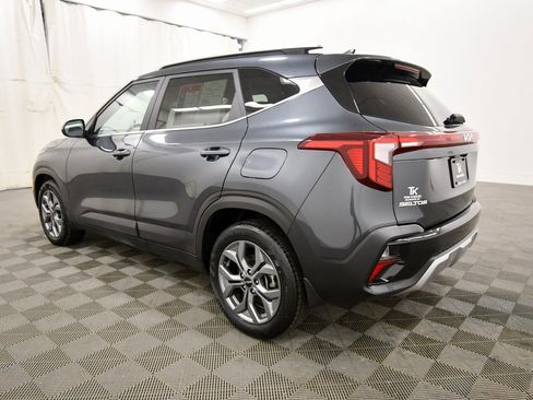 Certified 2024 Kia Seltos S image 5