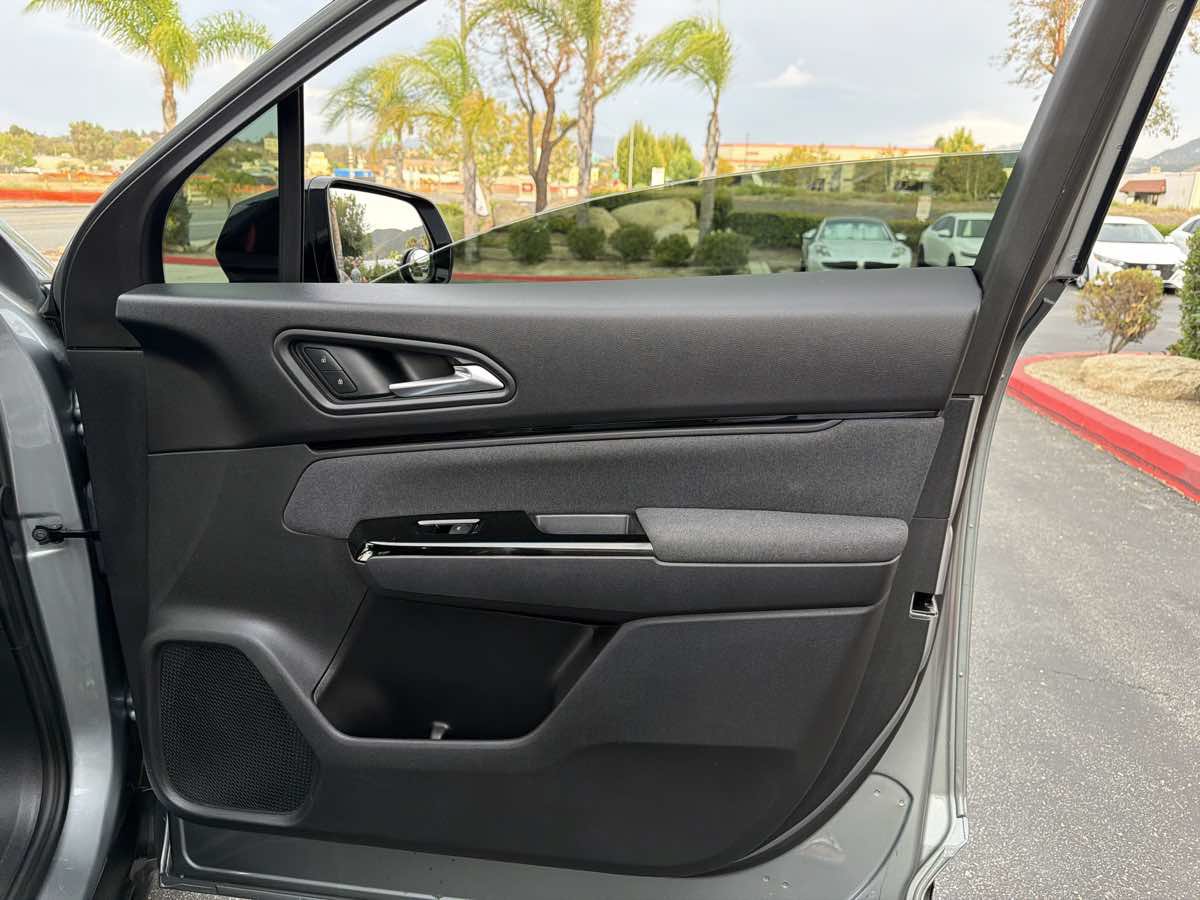 Used 2025 Honda Prologue Eco image 38