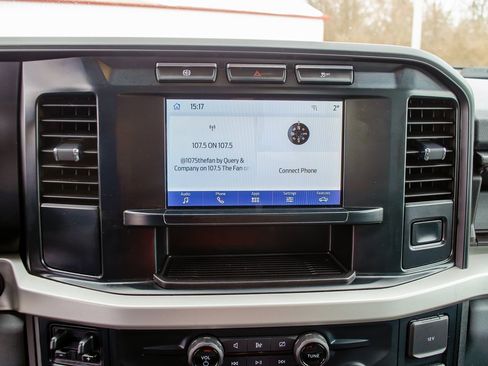 Used 2023 Ford F350 XLT image 19