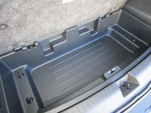 New 2026 GMC Acadia Elevation w/ Elevation Premium Package FWD image 15