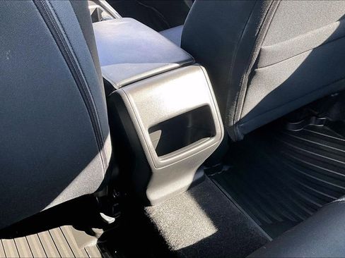 Used 2018 Honda Accord LX image 33