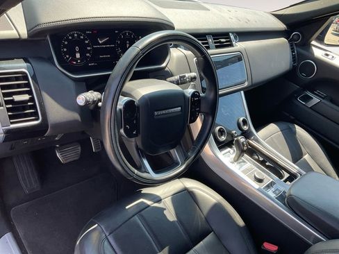 Used 2020 Land Rover Range Rover Sport HSE Dynamic image 16