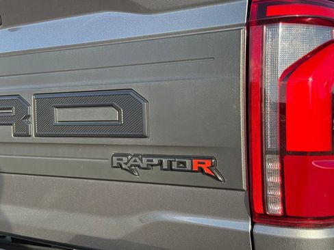 Used 2024 Ford F150 Raptor w/ Equipment Group 803A Raptor R AWD/4WD image 16