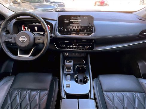 Used 2023 Nissan Rogue Platinum w/ Platinum Premium Package image 14