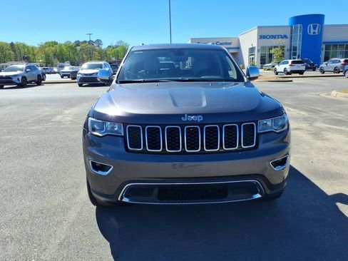 Used 2019 Jeep Grand Cherokee Limited image 2