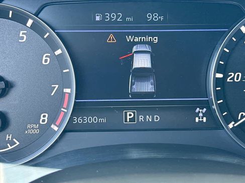 Used 2024 Nissan Frontier SV AWD/4WD image 17