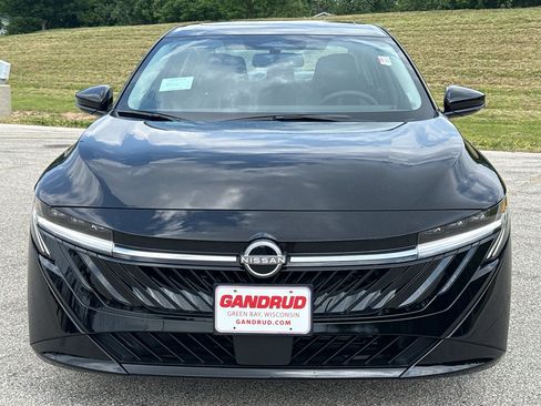 New 2026 Nissan Sentra SV FWD image 3