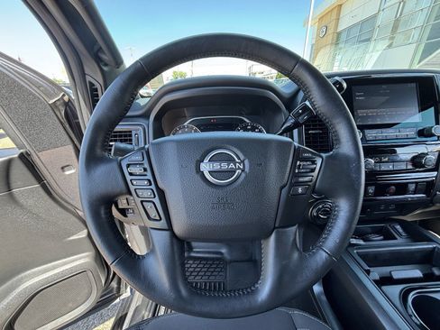 Used 2024 Nissan Titan SV w/ SV Convenience Package AWD/4WD image 47