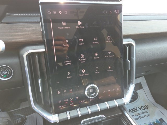 Used 2024 GMC Acadia Denali AWD/4WD image 31