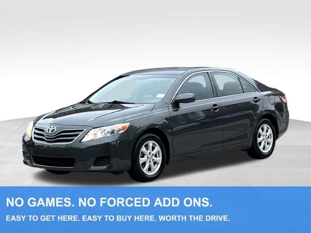 Used 2011 Toyota Camry LE w/ LE Extra-Value Pkg FWD image 1