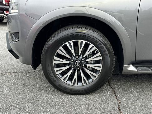 Certified 2023 Nissan Armada SL w/ Midnight Edition Package image 12