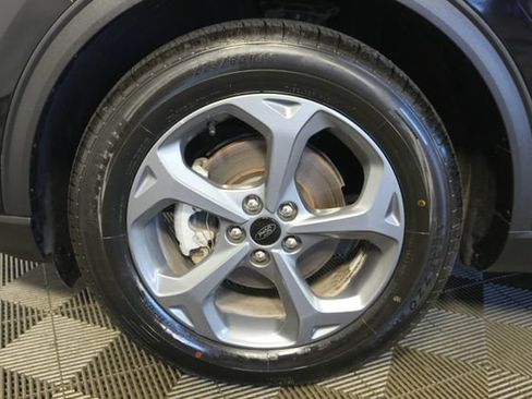 Certified 2025 Ford Escape ST-Line FWD image 9