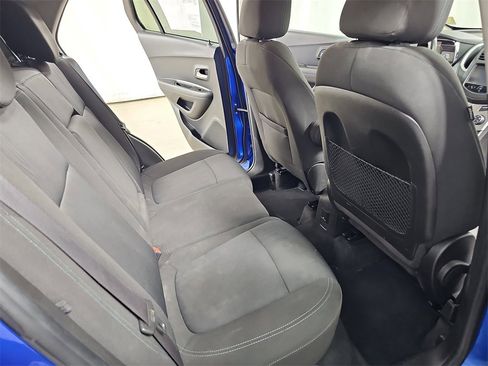 Used 2016 Chevrolet Trax LT image 15