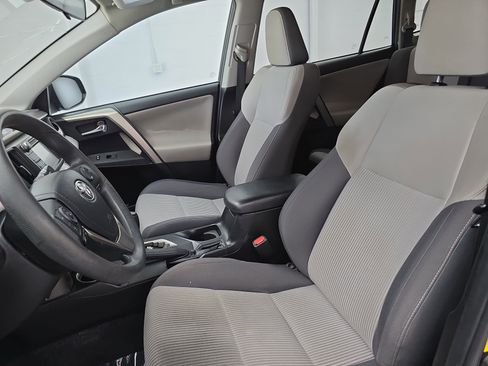 Used 2015 Toyota RAV4 XLE AWD/4WD image 14