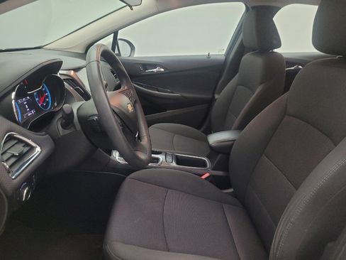 Used 2016 Chevrolet Cruze LT FWD image 17