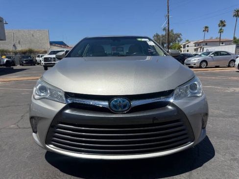 Used 2017 Toyota Camry XLE w/ Moonroof Package FWD image 8