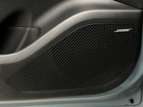 Used 2024 Hyundai Santa Cruz Limited image 17