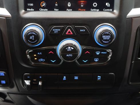 Used 2023 RAM 1500 Warlock w/ Trailer & Traction Group AWD/4WD image 35