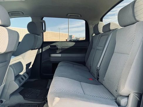 Used 2010 Toyota Tundra 4x4 CrewMax image 21