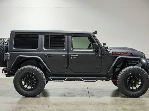 Used 2023 Jeep Wrangler Unlimited Rubicon w/ Safety Group AWD/4WD image 11