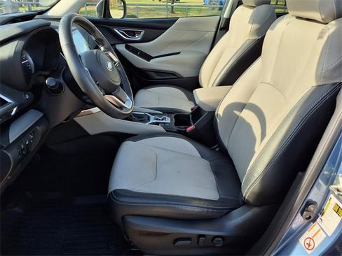 Used 2019 Subaru Forester Limited w/ Popular Package #3 image 6