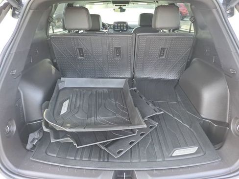 Used 2024 Chevrolet Blazer RS w/ Driver Confidence II Package image 5