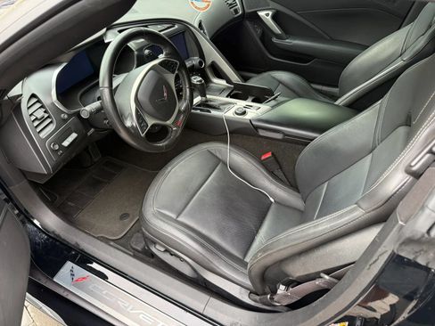 Used 2015 Chevrolet Corvette Z06 w/ 2LZ Preferred Equipment Group RWD image 9