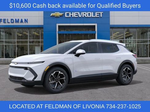 New 2026 Chevrolet Equinox EV LT image 2