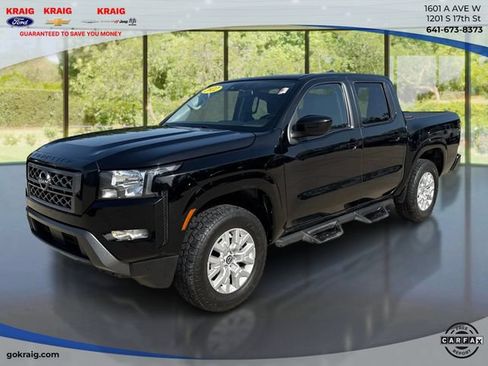 Used 2022 Nissan Frontier SV AWD/4WD image 1