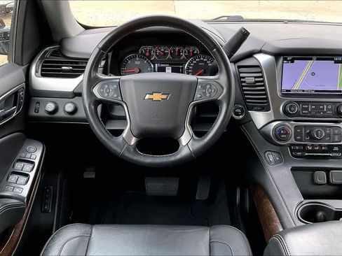 Used 2020 Chevrolet Tahoe LT image 6