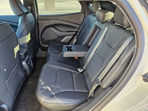 New 2025 Ford Mustang Mach-E Premium image 5