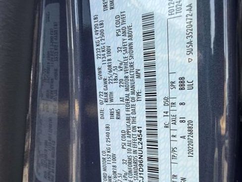 Certified 2022 Lincoln Corsair AWD w/ Equipment Group 101A image 14