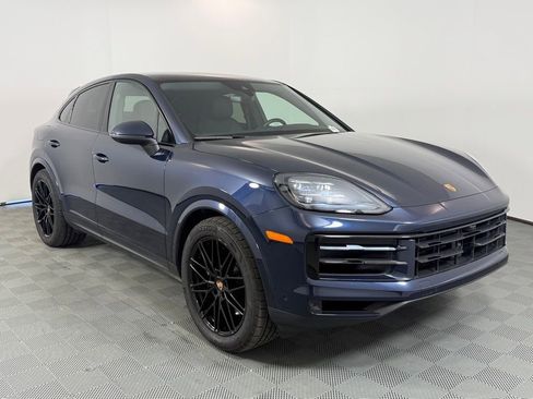 Certified 2026 Porsche Cayenne Coupe AWD/4WD image 9