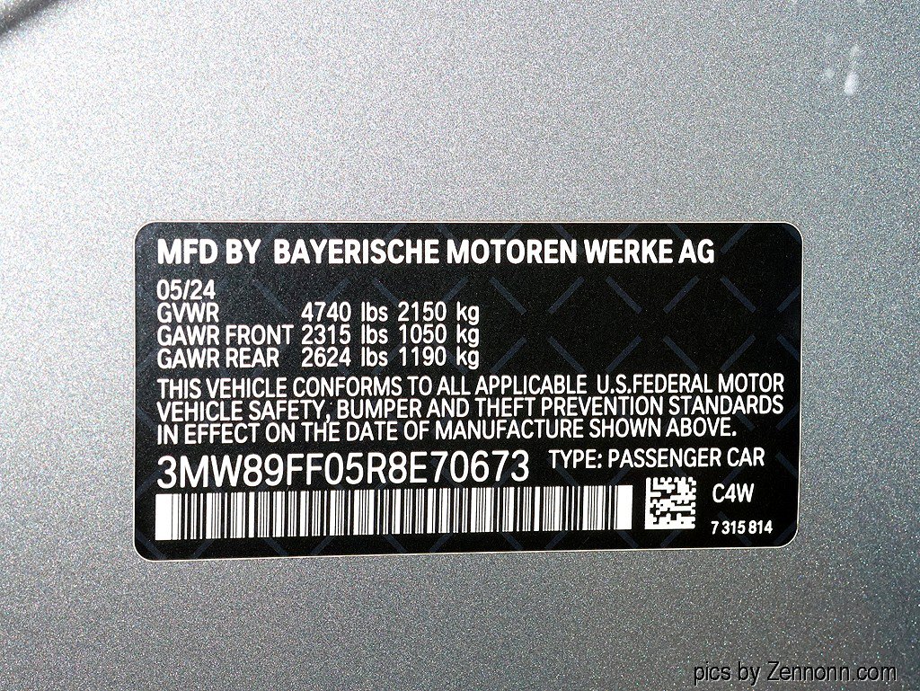 Certified 2024 BMW 330i xDrive Sedan w/ Premium Package AWD/4WD image 40