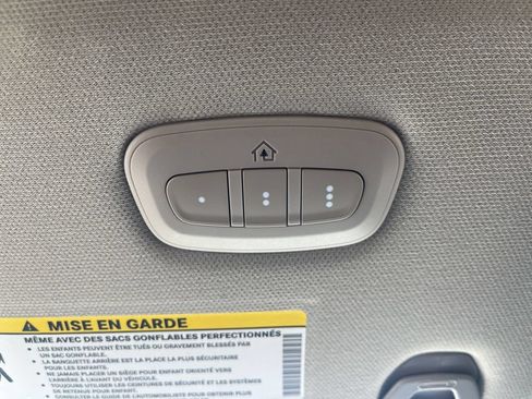 Used 2024 RAM 2500 Laramie w/ Safety Group AWD/4WD image 33