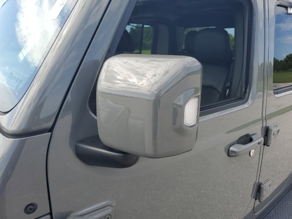 Used 2022 Jeep Gladiator Overland AWD/4WD image 19