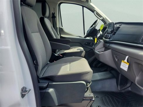 New 2025 Ford Transit 250 Low Roof image 19