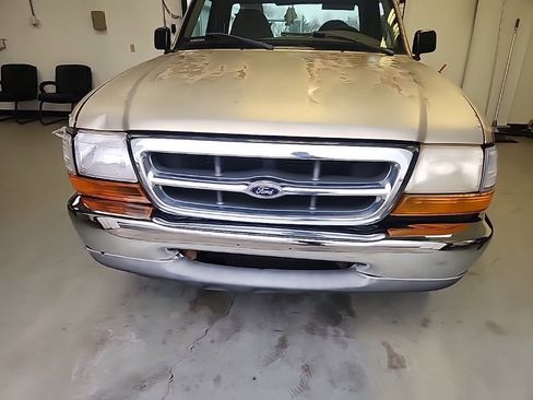 Used 2000 Ford Ranger XL image 6
