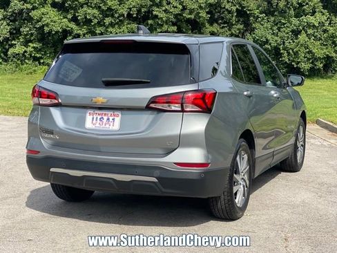 Used 2023 Chevrolet Equinox LT FWD image 7