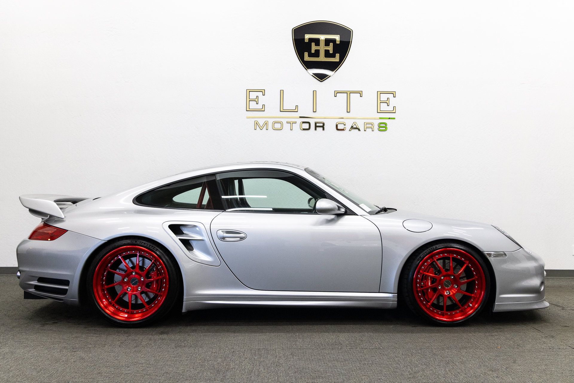 Used 2008 Porsche 911 Turbo AWD/4WD image 8