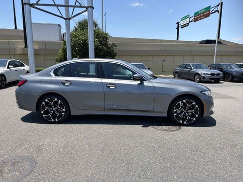 Used 2025 BMW 330i Sedan RWD image 2