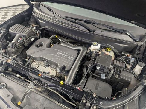 Used 2021 Chevrolet Equinox LT w/ LPO, Floor Liner Package image 35