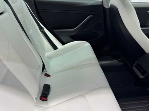 Used 2023 Tesla Model 3 Standard Range RWD image 16