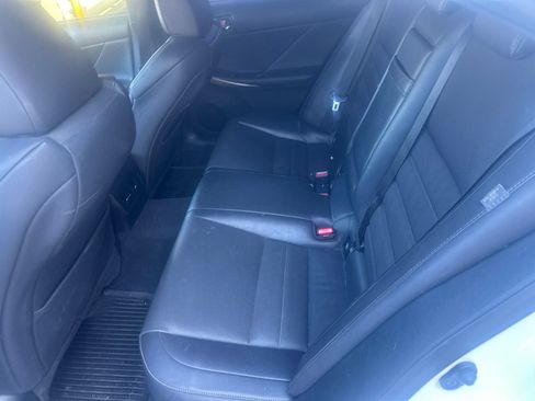 Used 2015 Lexus IS 350 w/ F-Sport Package RWD image 13
