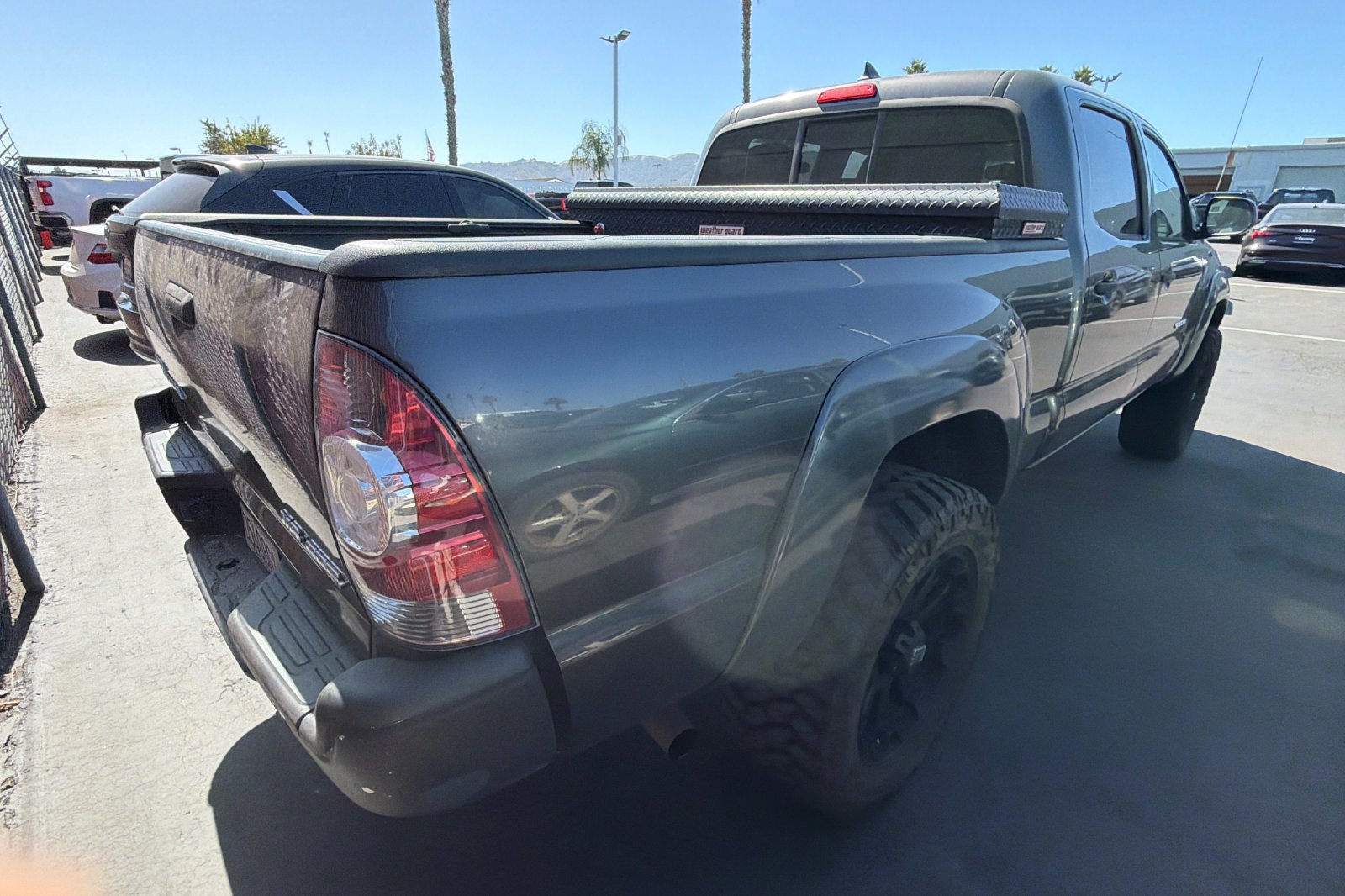 Used 2012 Toyota Tacoma 4x4 Double Cab w/ SR5 Pkg image 5