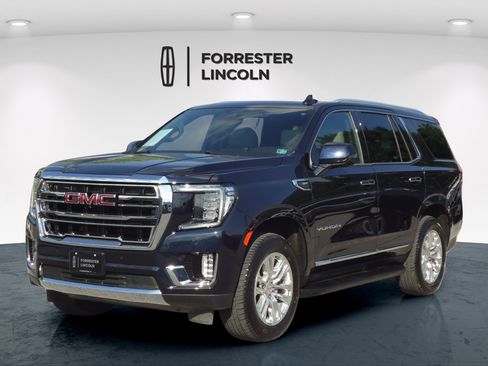 Used 2023 GMC Yukon SLT w/ SLT Luxury Package AWD/4WD image 7