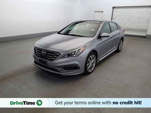 Used 2017 Hyundai Sonata Limited 2.0T w/ Cargo Package FWD image 1